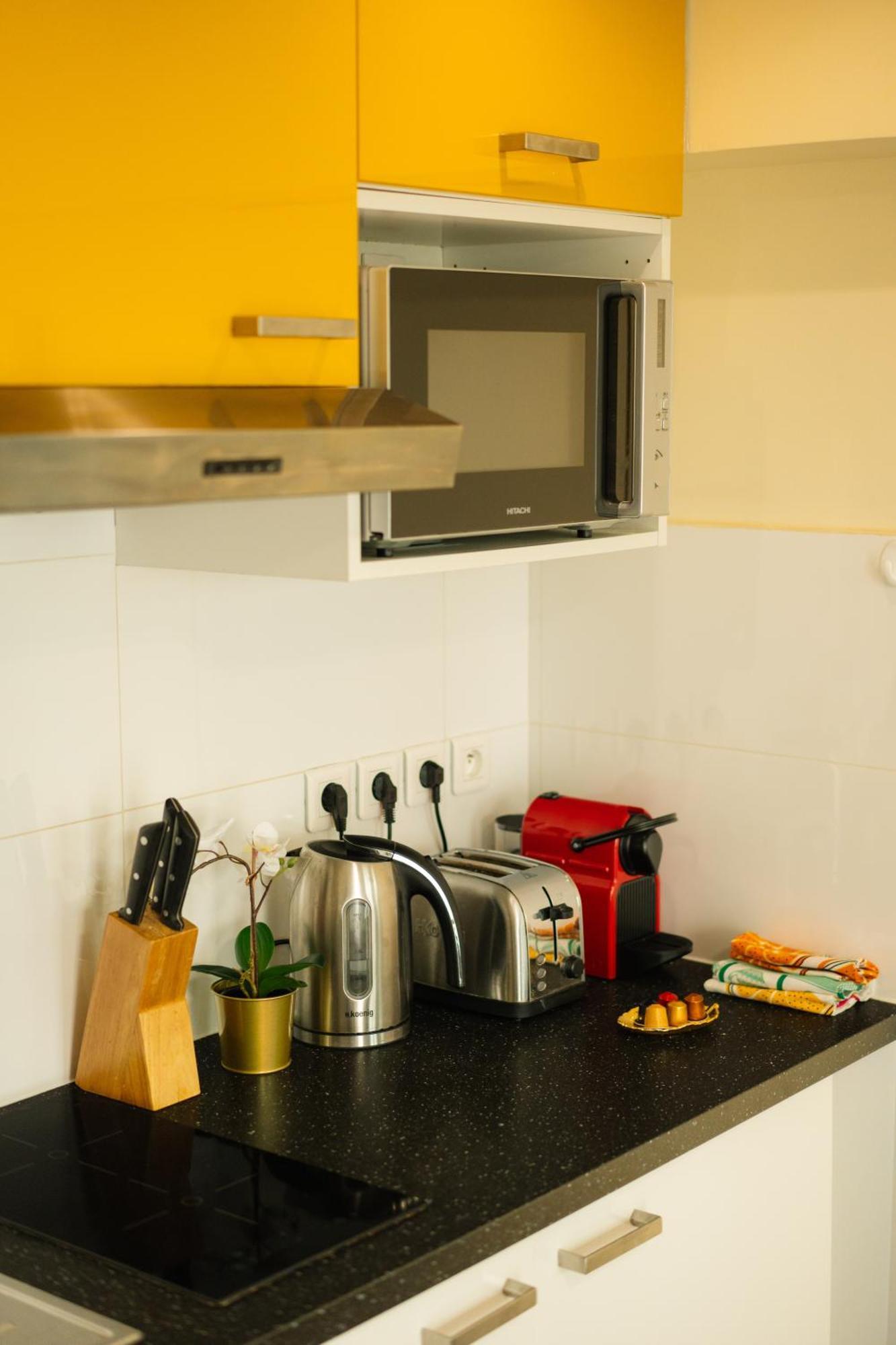 Beautiful Yellow Near Marais And Bastille Appartement *